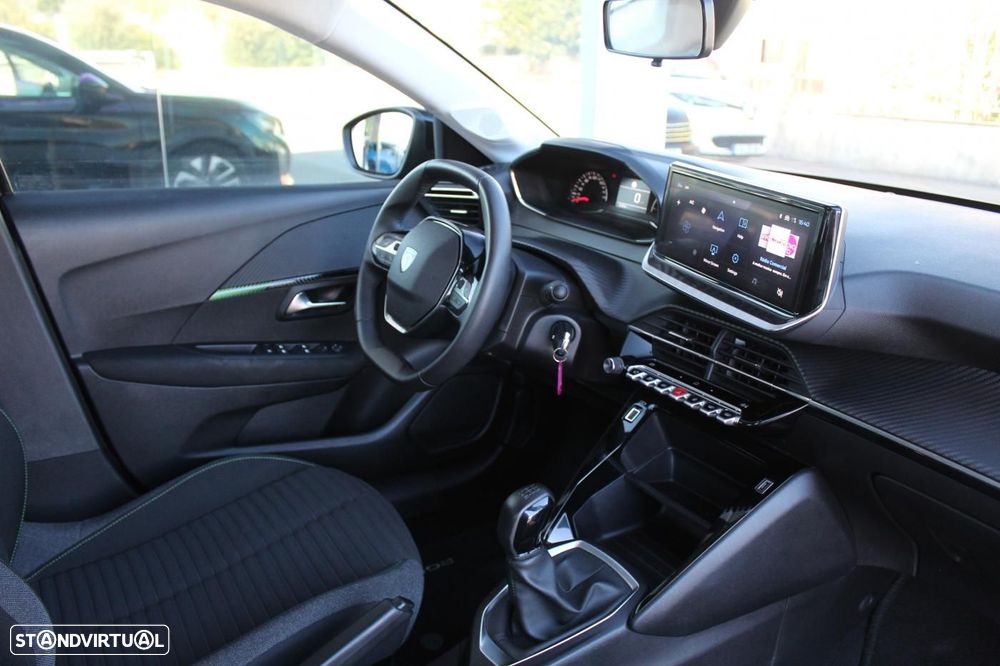 Peugeot 208 1.2 PureTech Active - 18