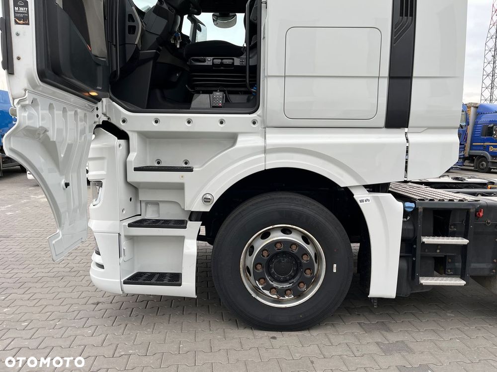 MAN TGX 18.470 4x2 BL SA - 13