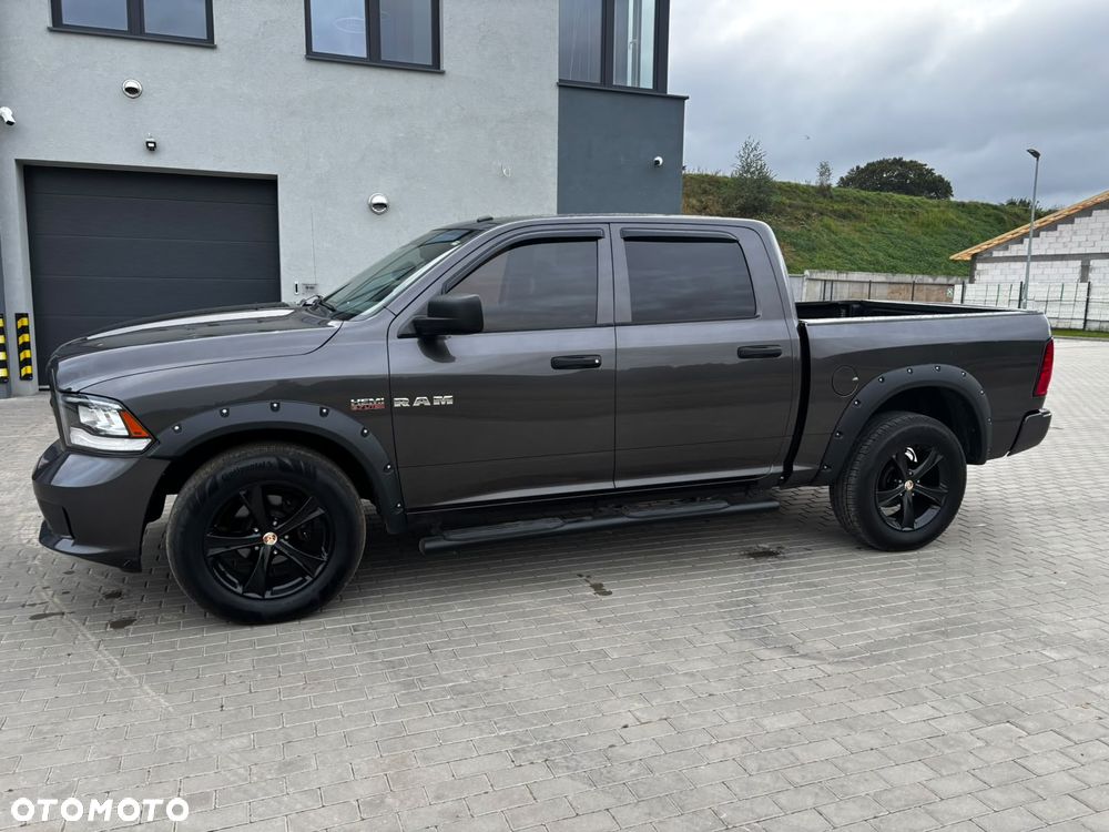 RAM 1500 - 11