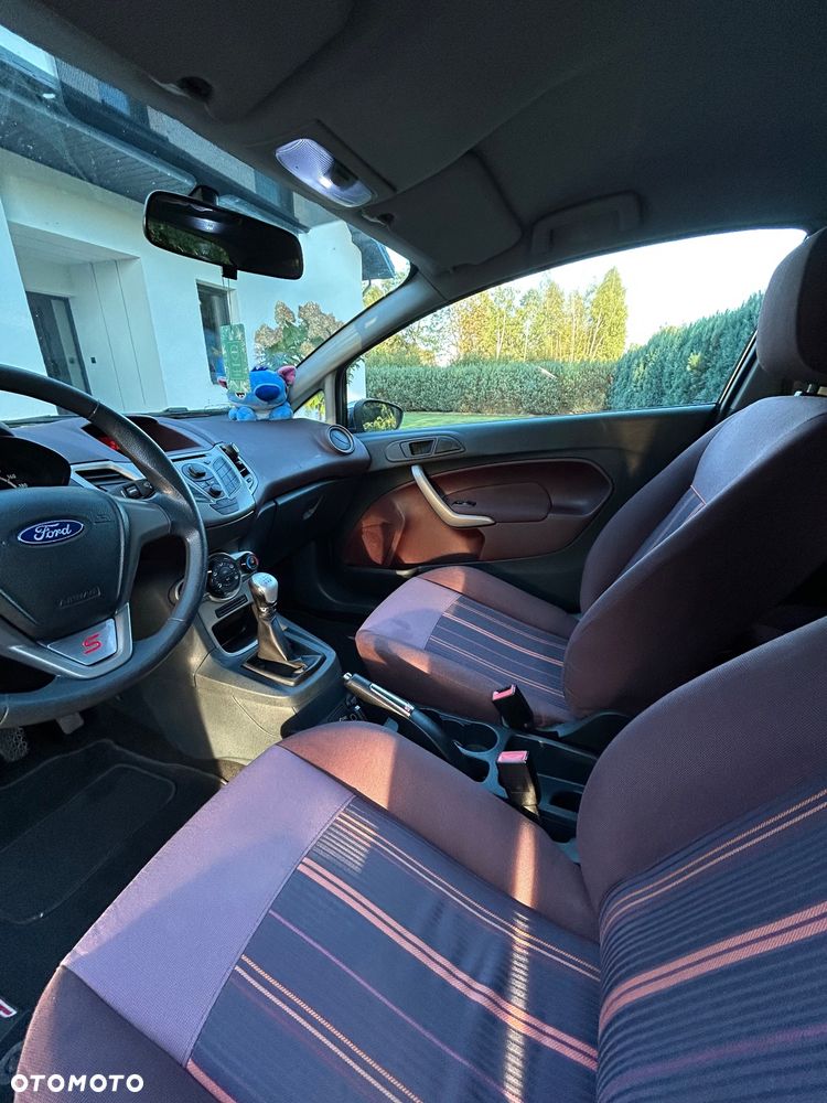 Ford Fiesta 1.4 TDCi - 11