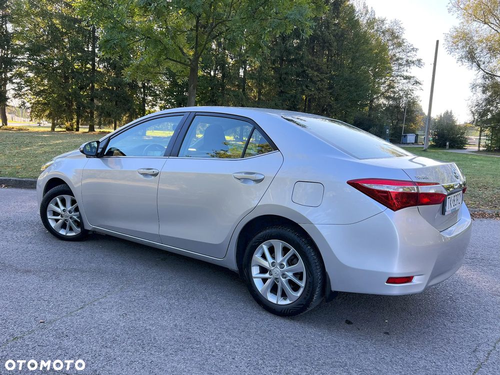 Toyota Corolla 1.6 Premium EU6 - 11