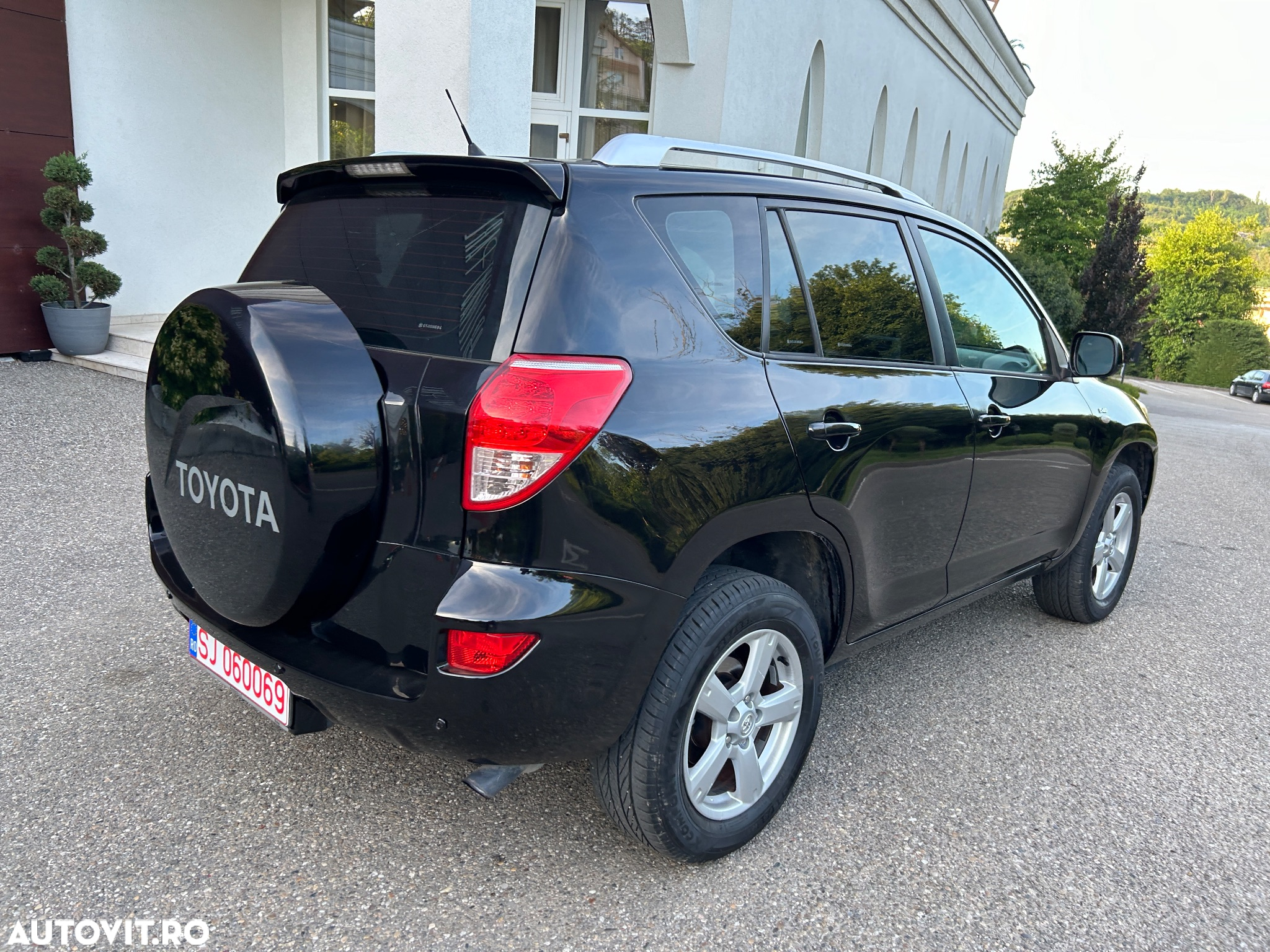 Toyota RAV4 2.2 D-4D Confort - 5