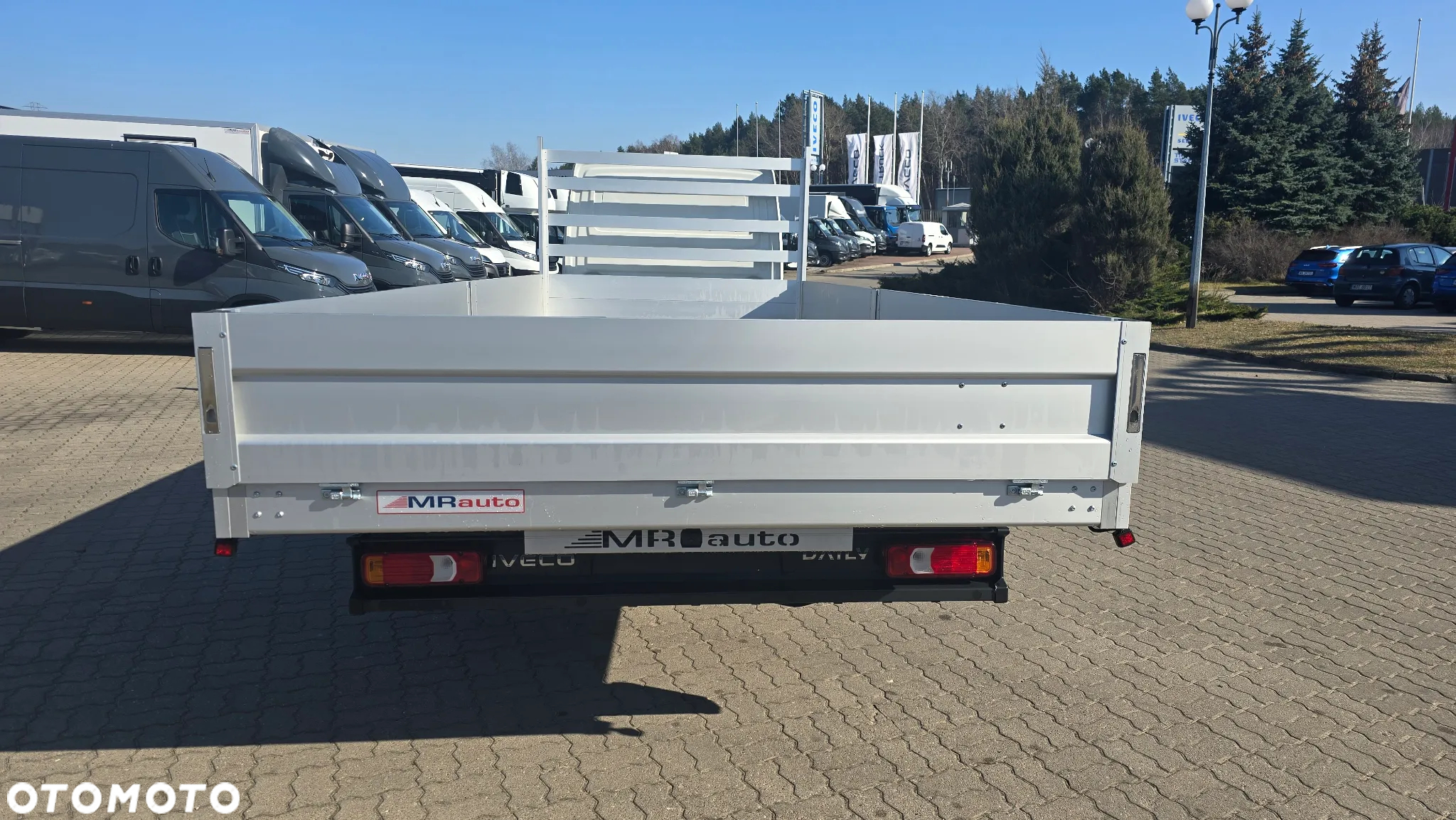 Iveco SKRZYNIA 6.1m OD RĘKI !!! - 7