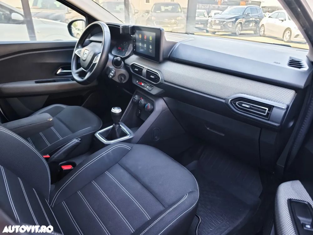 Dacia Logan TCe 90 MT6 Prestige - 7