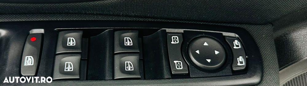 Renault Megane dCi 95 FAP LIMITED - 12