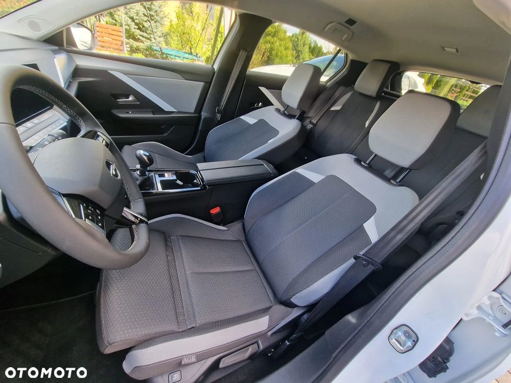 Opel Astra VI 1.2 T Business Edition S&S - 6
