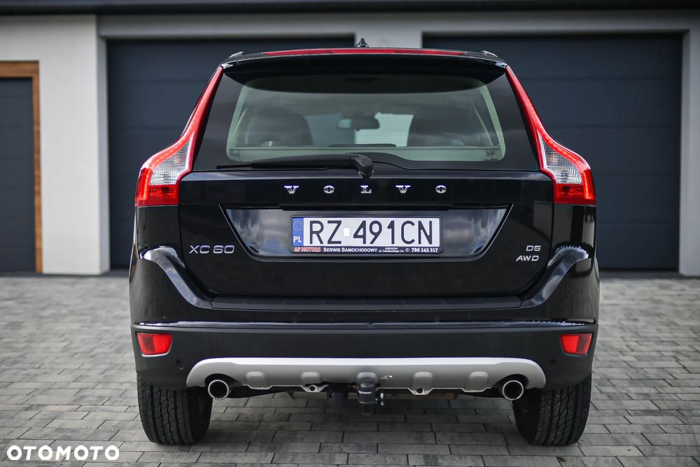 Volvo XC 60 D5 AWD - 19