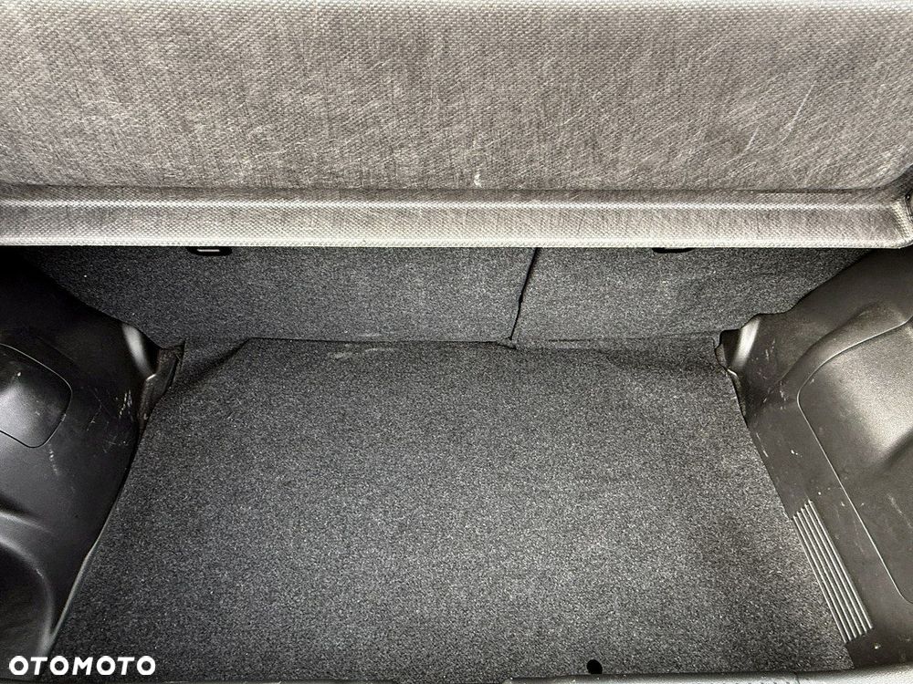 Suzuki Swift - 17
