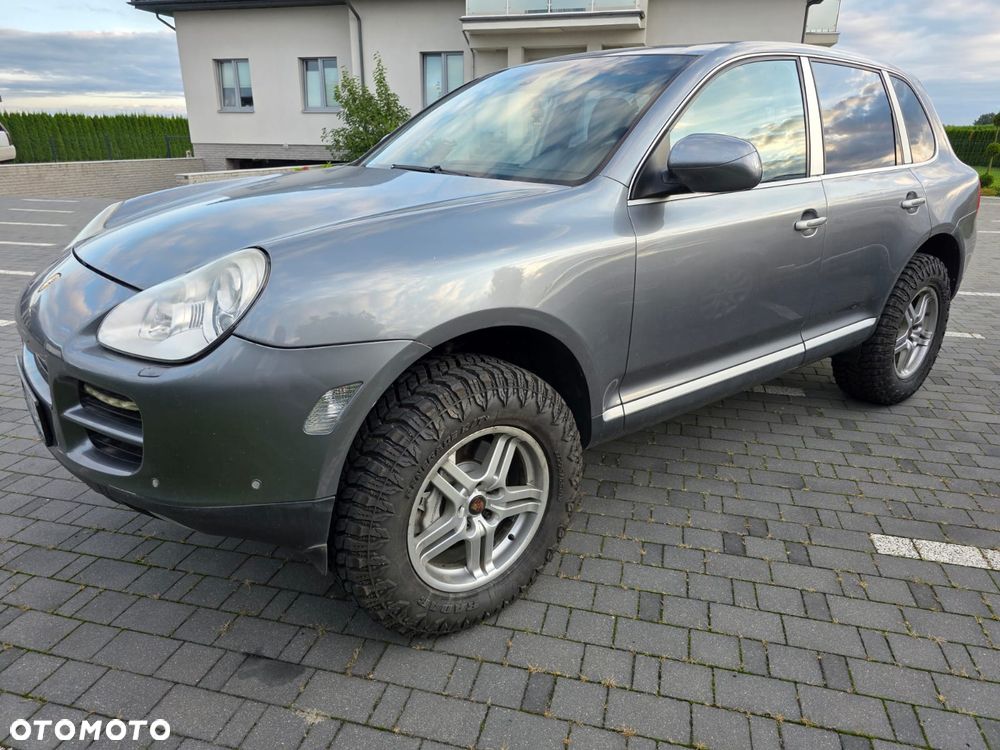 Porsche Cayenne - 9