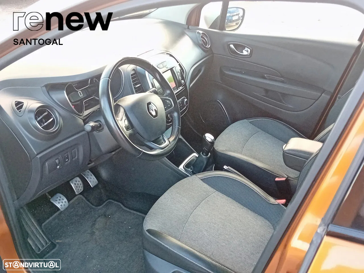 Renault Captur 1.5 dCi Exclusive XMOD - 12