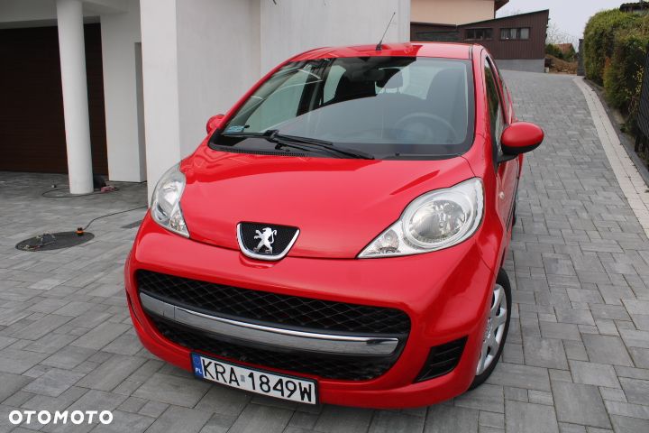 Peugeot 107 - 33