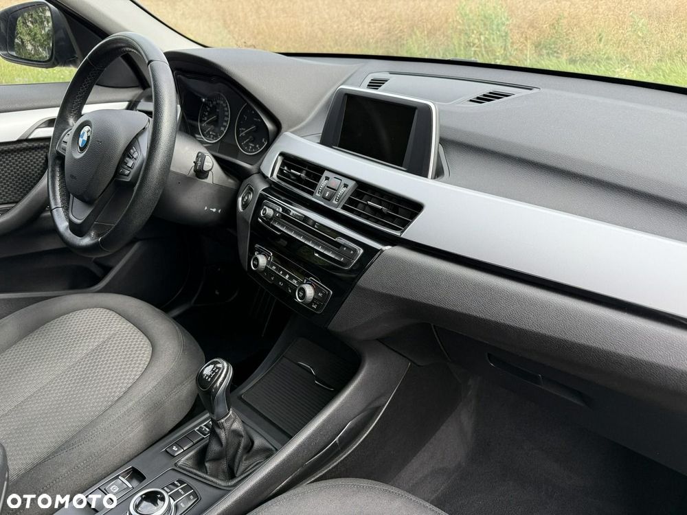BMW X1 xDrive18d Advantage - 14