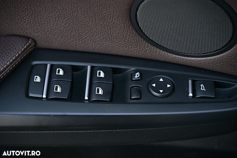 BMW X3 xDrive20d AT xLine - 33