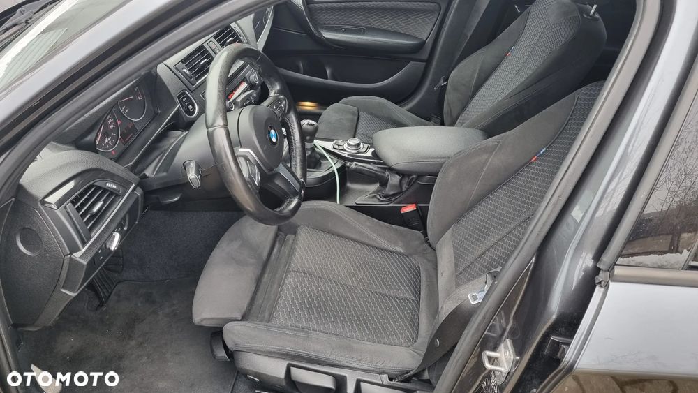 BMW Seria 1 116d Sport Line - 19