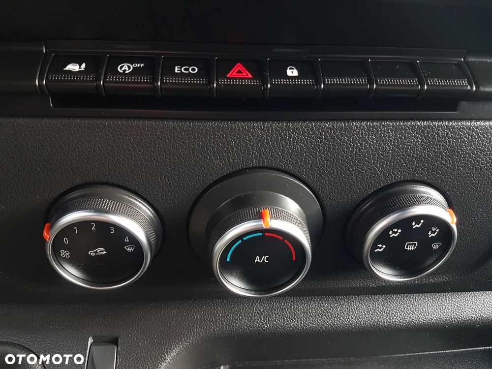 Renault MASTER KONTENER 8EP 4,22x2,23x2,24 KLIMA KRAJOWY MANUAL  6-BIEGÓW - 33