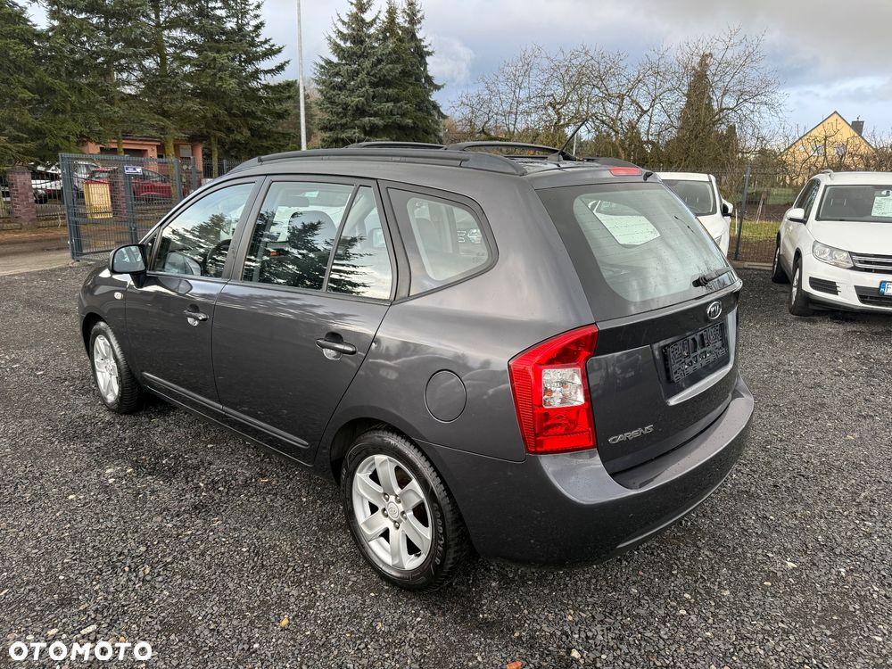 Kia Carens 2.0 CVVT EX - 5