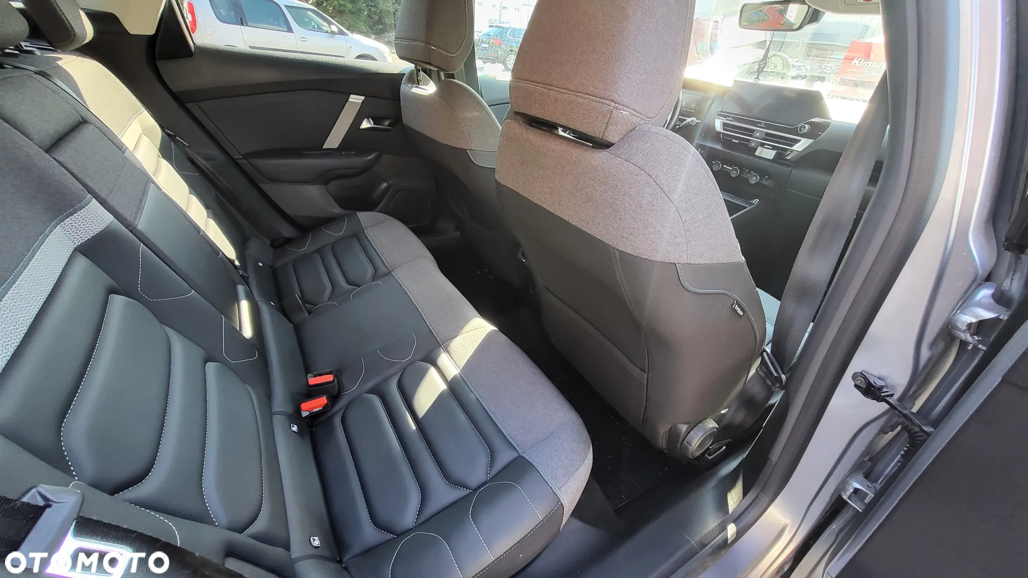 Citroën C4 1.2 PureTech Shine S&S EAT8 - 11