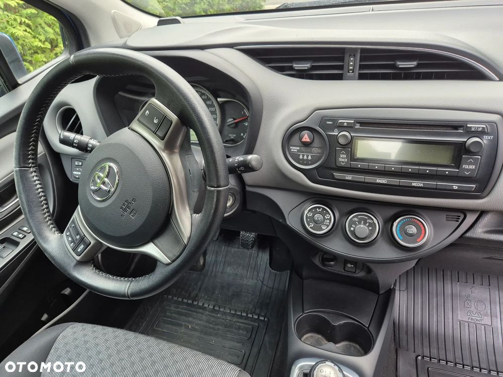 Toyota Yaris 1.33 Premium - 15