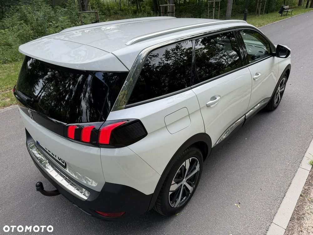 Peugeot 5008 - 11