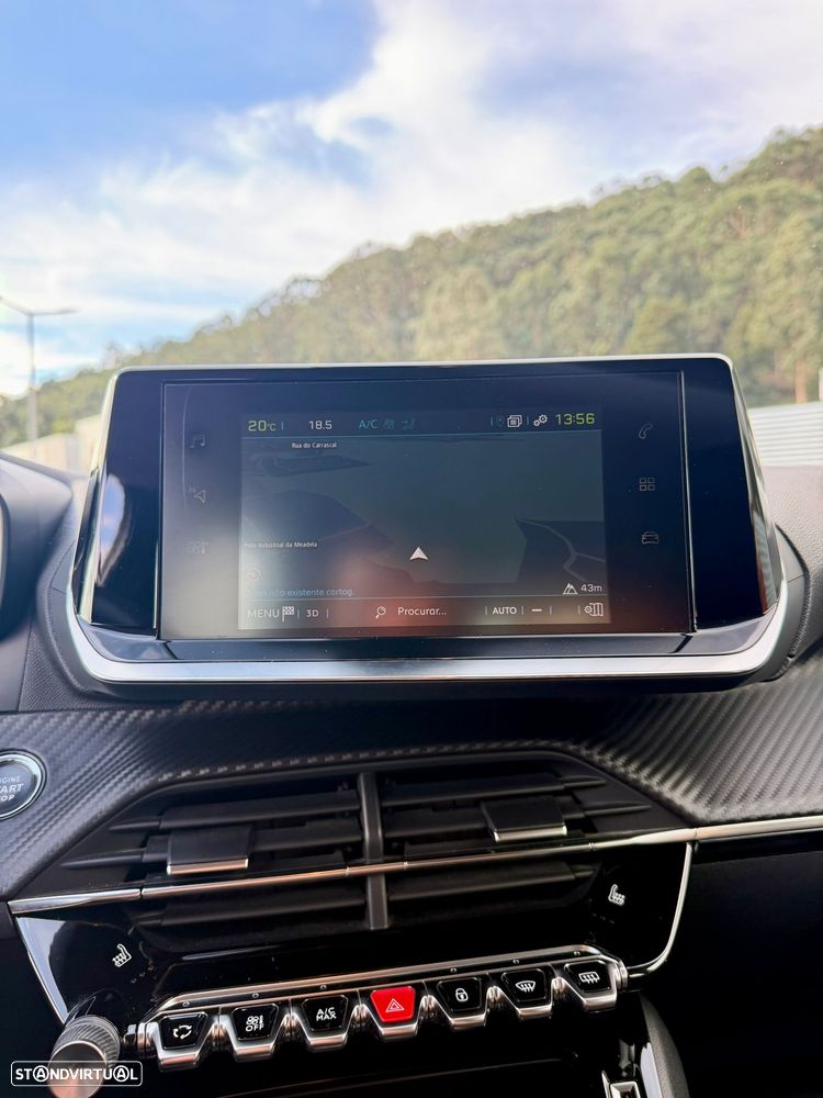 Peugeot e-208 50 kWh GT - 5