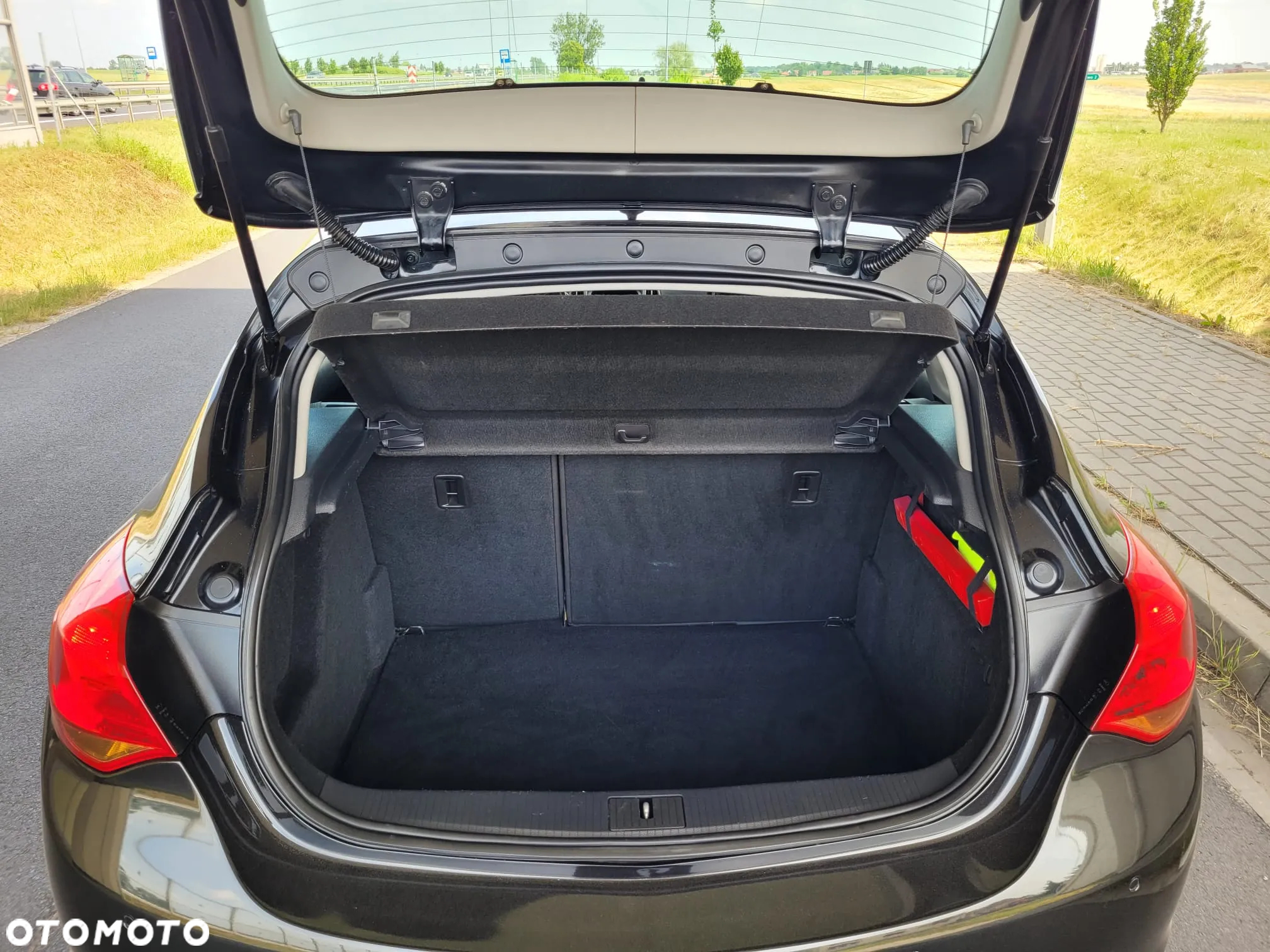 Opel Astra IV 1.4 T Energy EU6 - 9