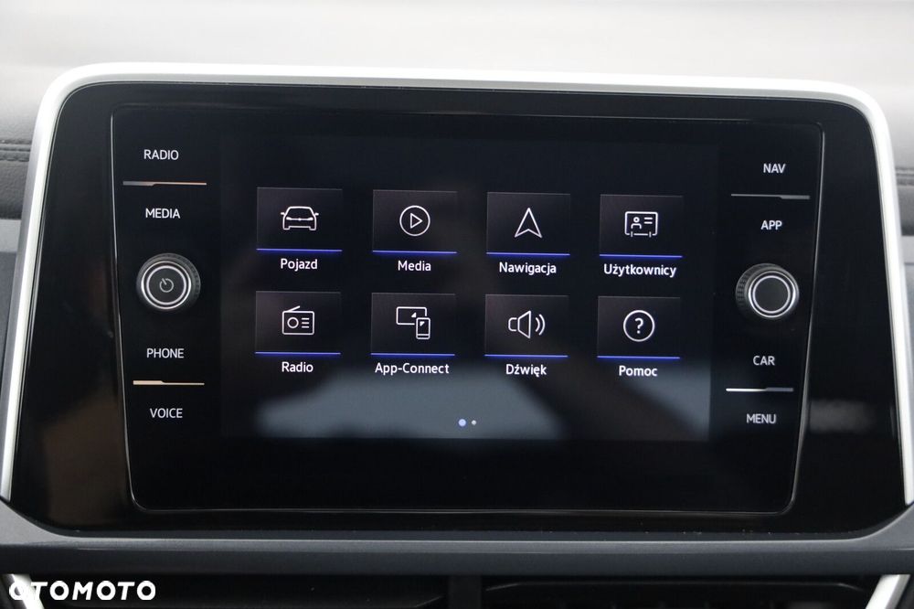 Volkswagen T-Roc - 18