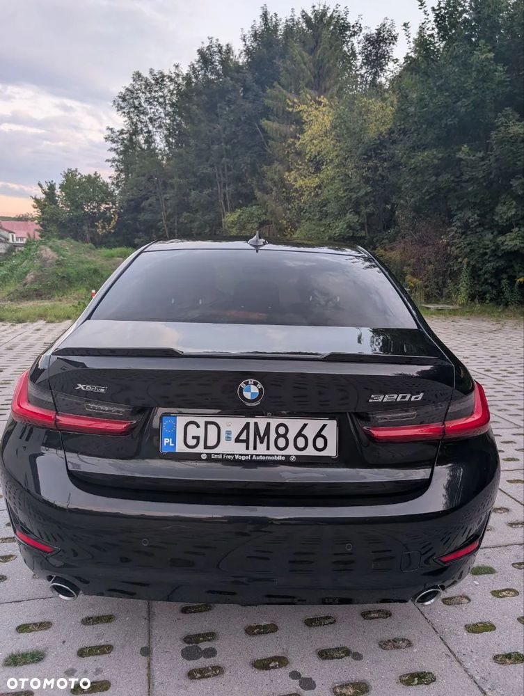BMW Seria 3 320d xDrive Luxury Line sport - 5