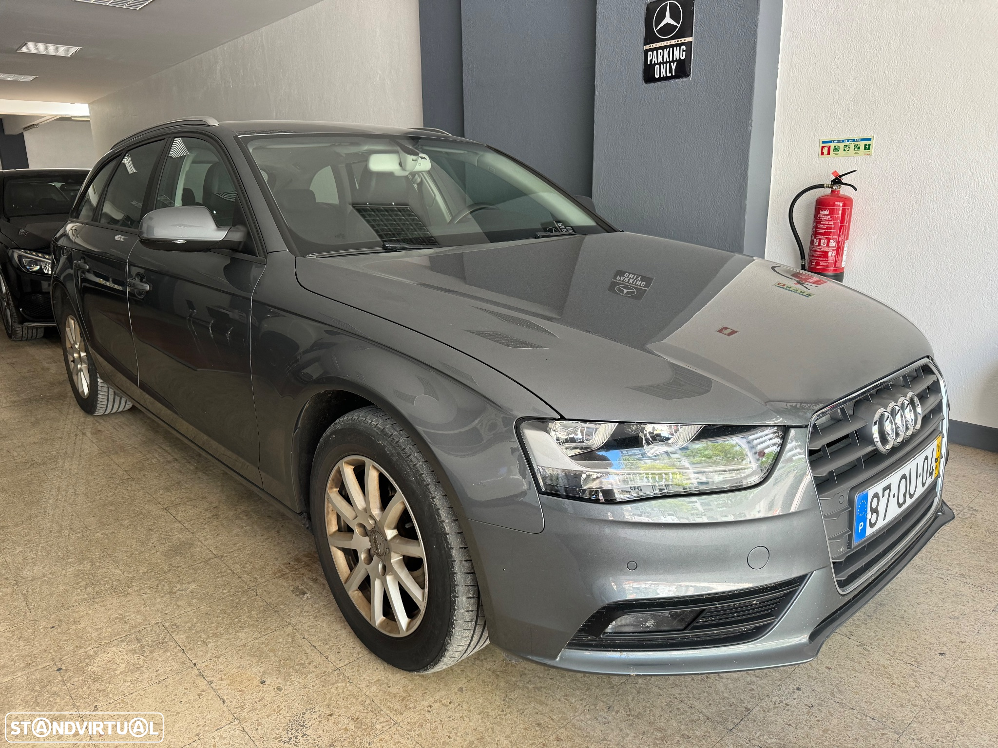 Audi A4 Avant 2.0 TDI Business Line Sport - 30