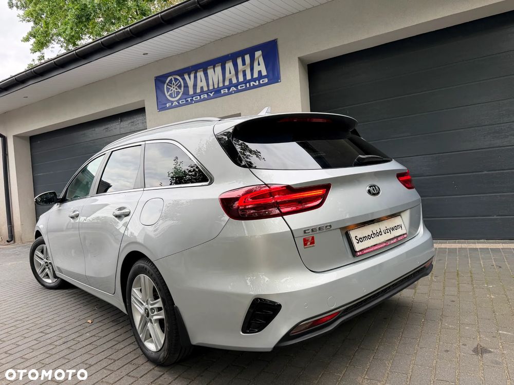 Kia Ceed 1.6 CRDi L Business Line - 6