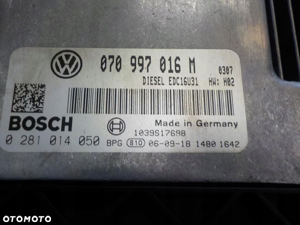 VW T5 2.5 TDI BNZ KOMPUTER STEROWNIK 070977016M - 2