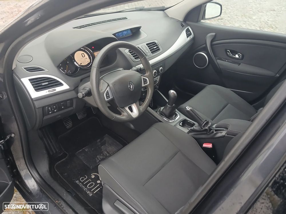 Renault Mégane Sport Tourer 1.5 dCi Dynamique CO2 Champion - 11