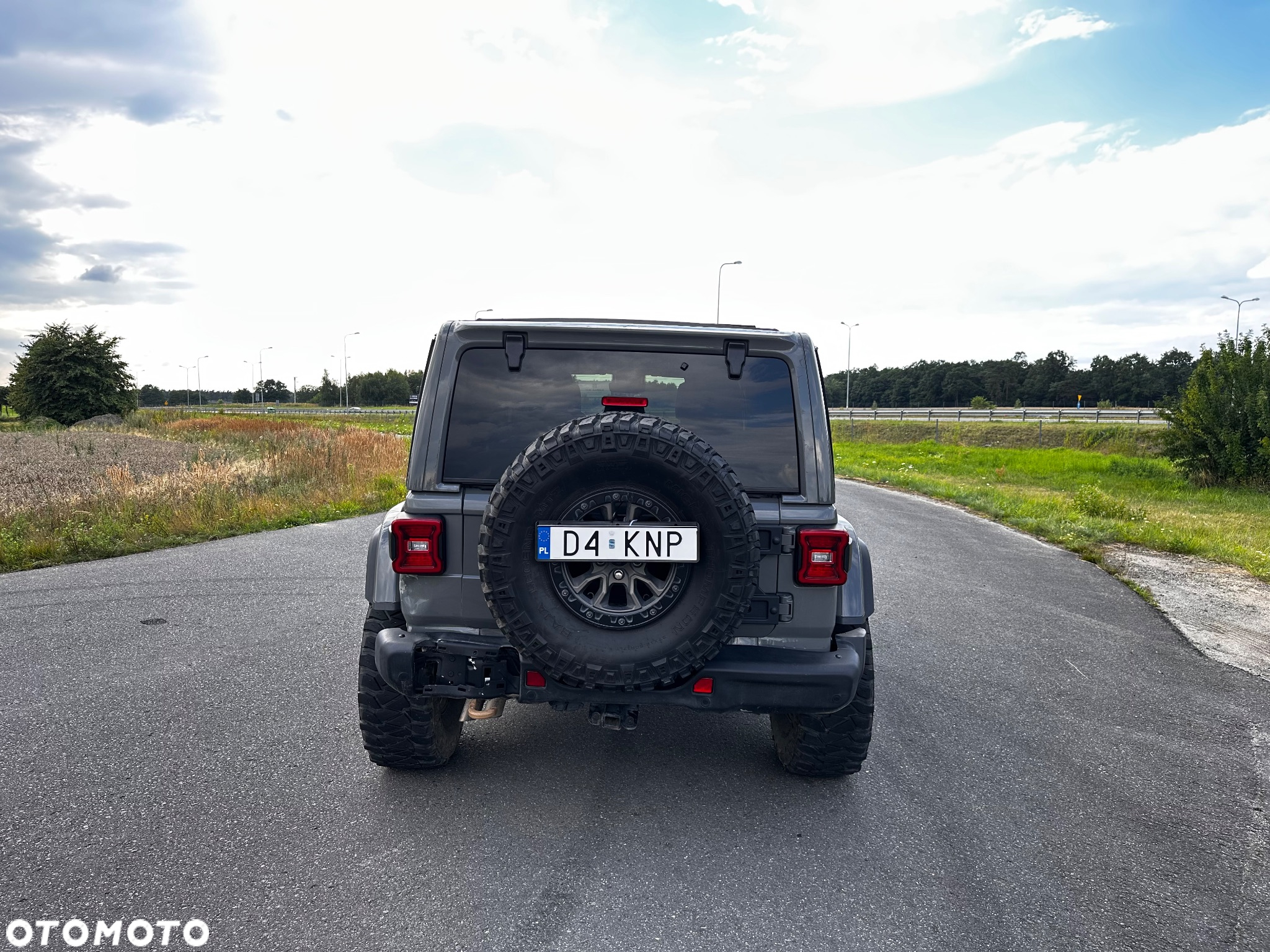 Jeep Wrangler - 5