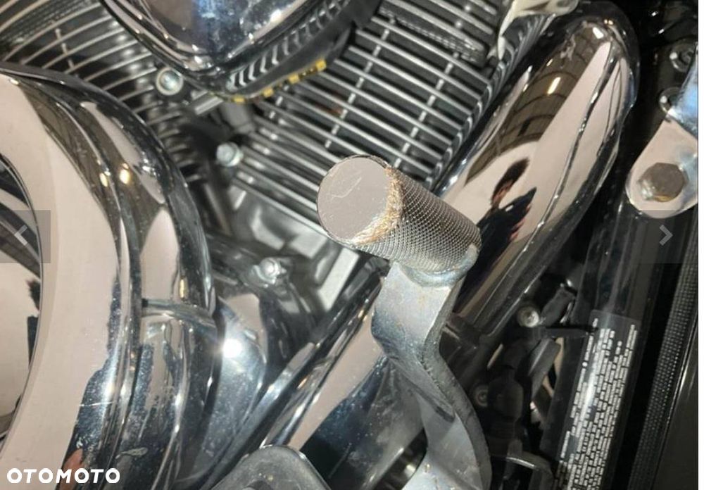 Suzuki VL 1500 Intruder LC - Boulevard C90 - 2