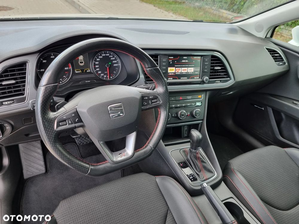 Seat Leon 2.0 TDI FR S&S DSG - 11