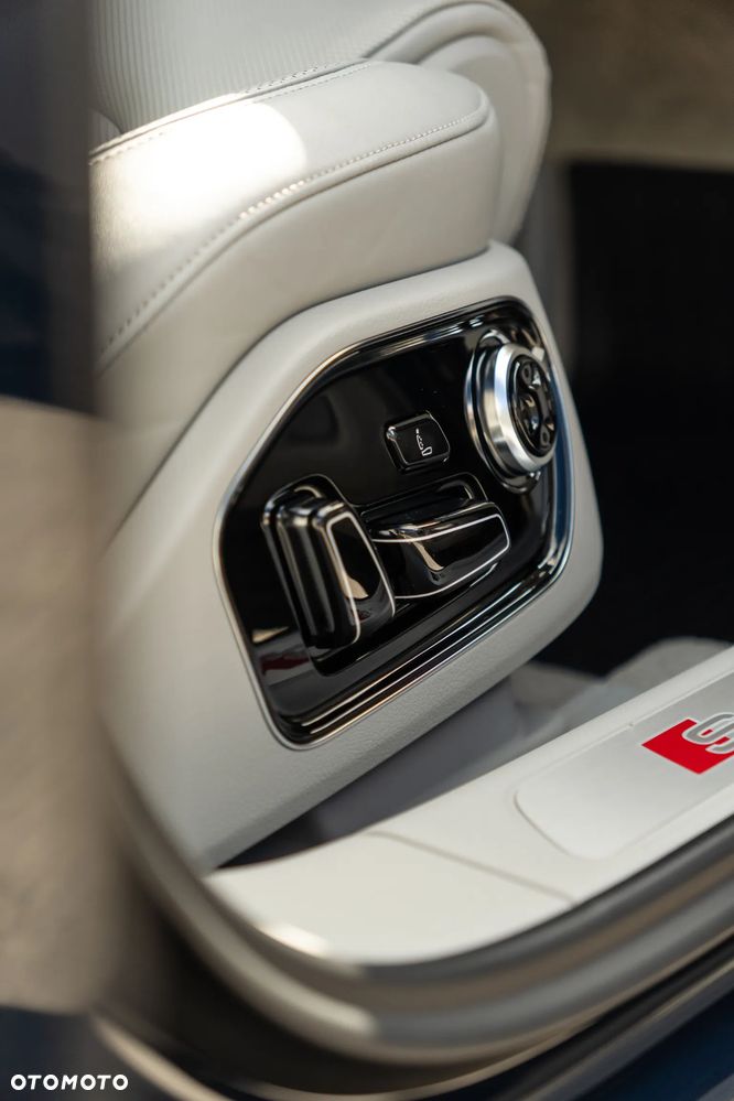 Audi S8 - 19