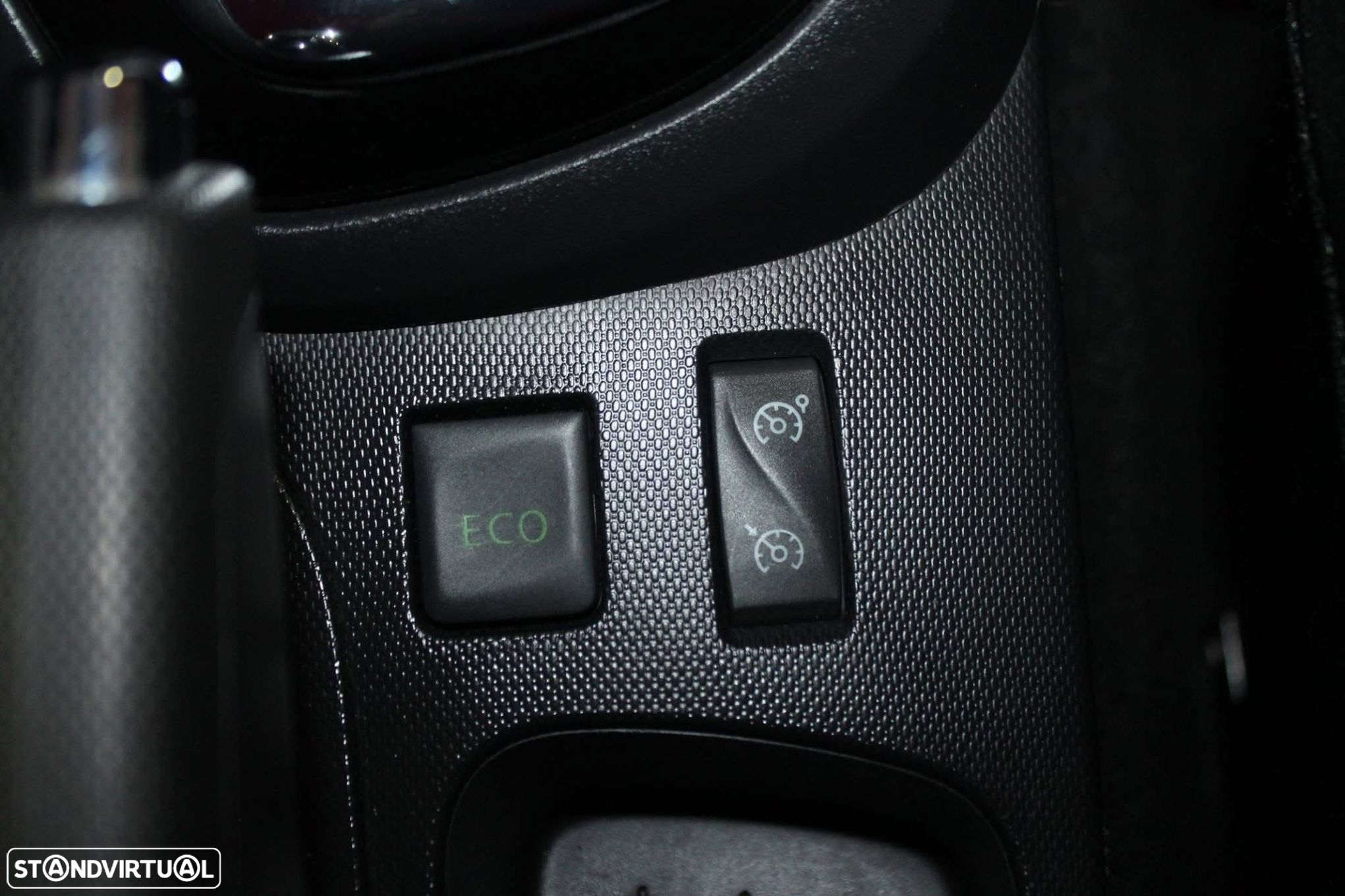 Renault Captur 1.5 dCi Exclusive - 11