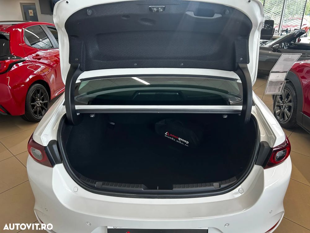 Mazda 3 e-Skyactiv X186 AT MHEV Exclusive-Line - 5