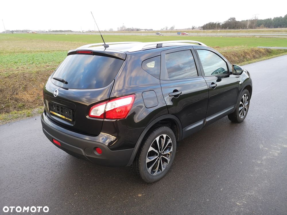 Nissan Qashqai - 4