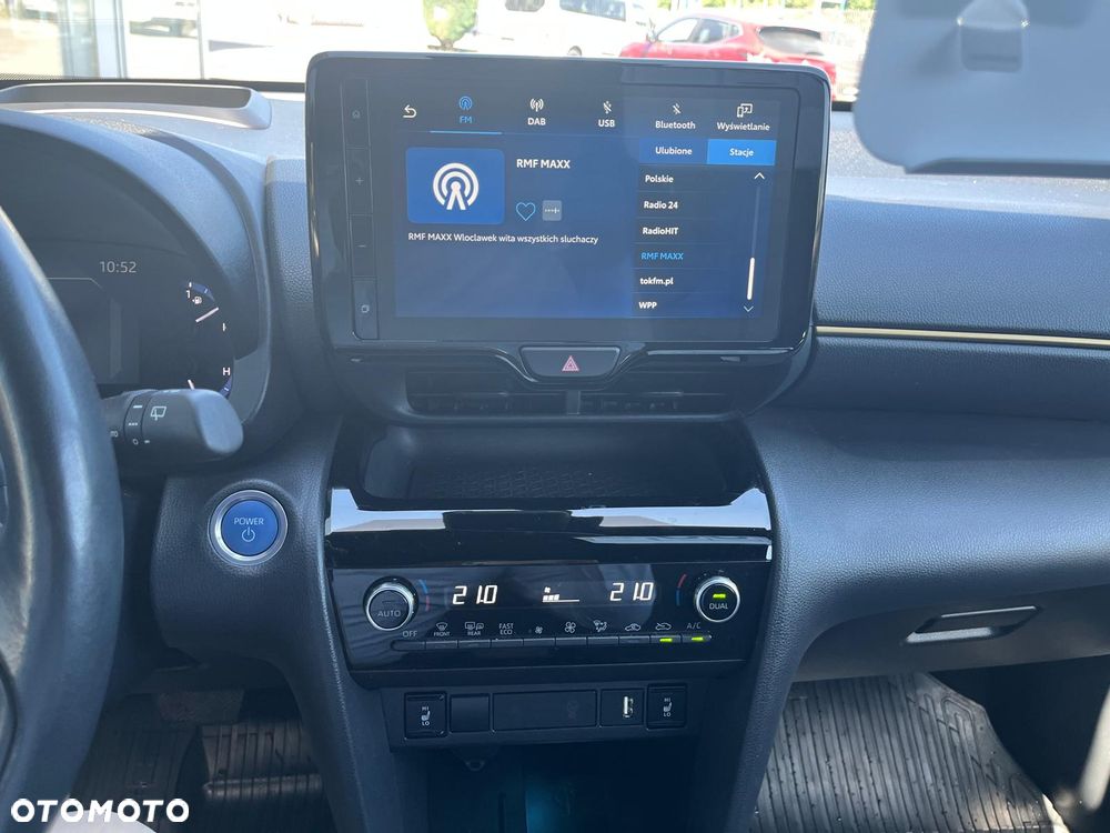 Toyota Yaris Cross Hybrid 1.5 Adventure - 11