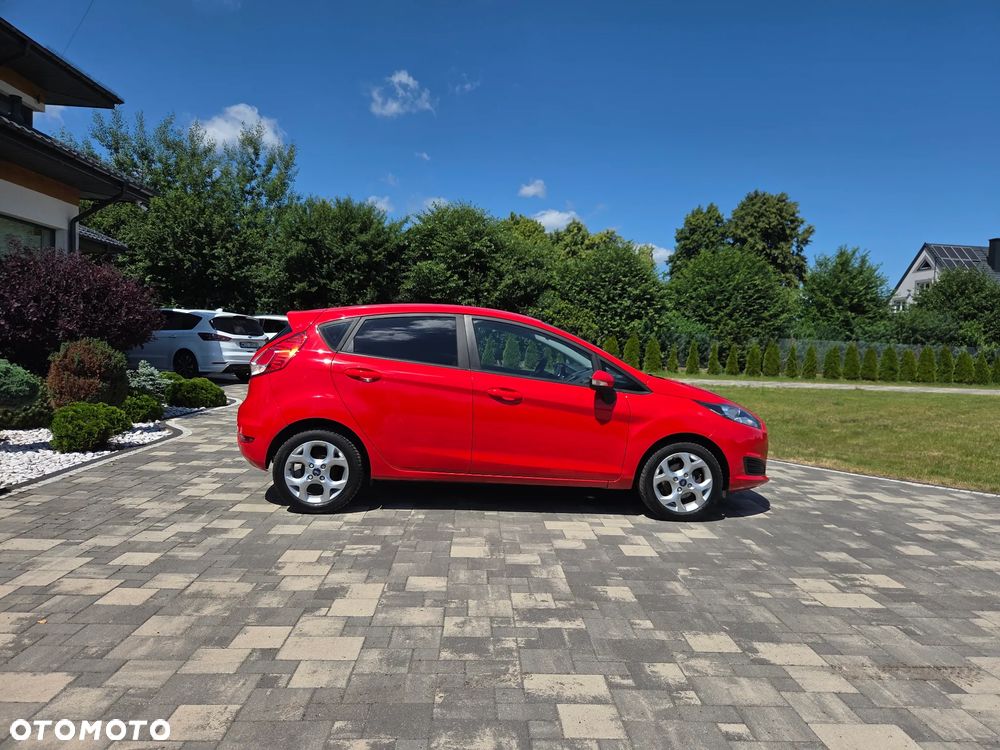 Ford Fiesta 1.25 Titanium - 21
