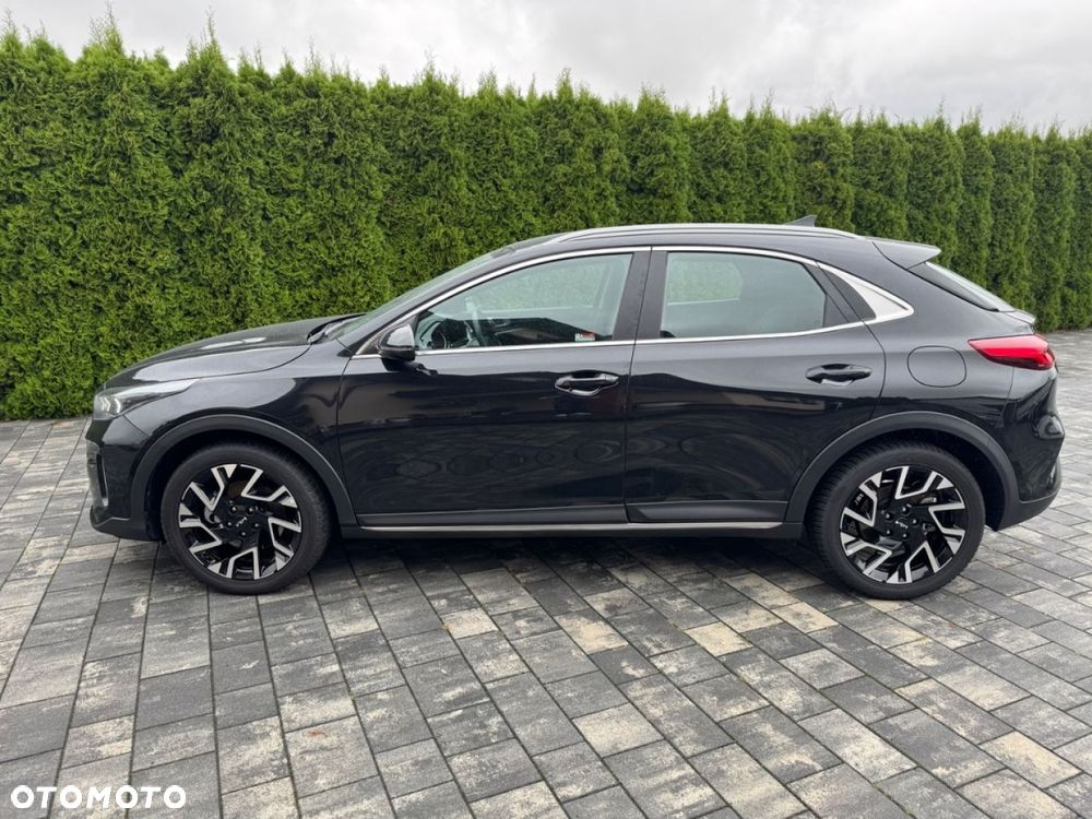 Kia XCeed - 10