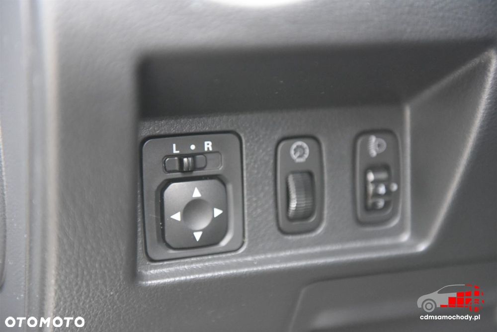 Mitsubishi Outlander - 23