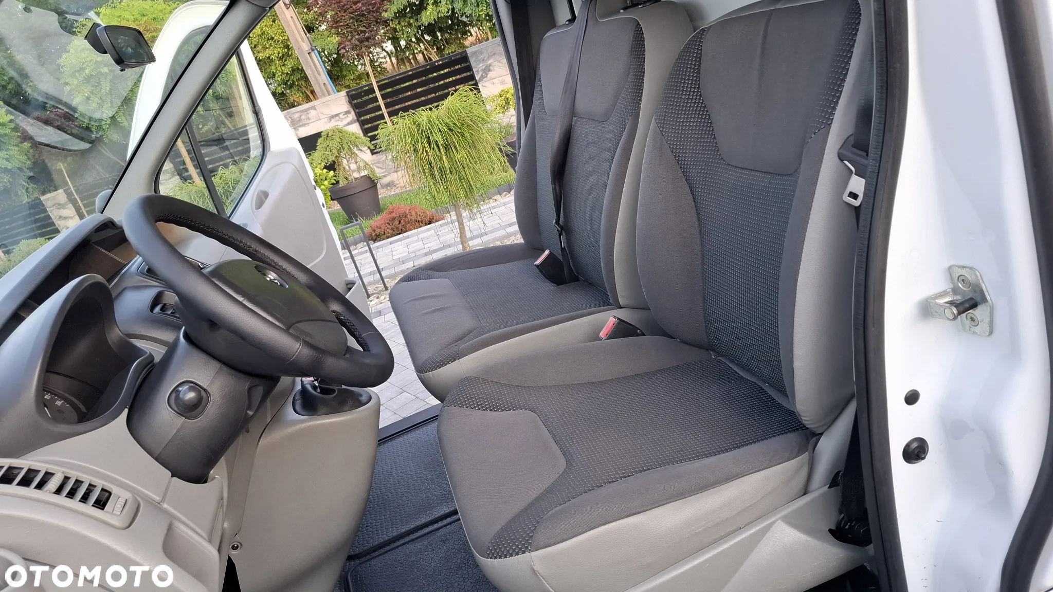 Opel VIVARO - 10