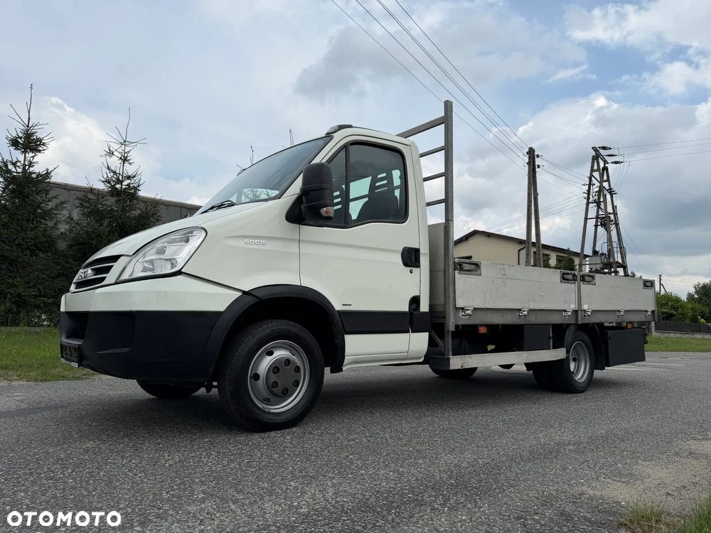Iveco 50C15 * 3.0 / 150KM * Rama / Skrzyniowe * Koła bliźniacze * Rozstaw osi: 3.75m * - 2