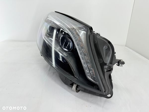Reflektor Lampa prawa S klasa A222 W222 NIGHT VISION