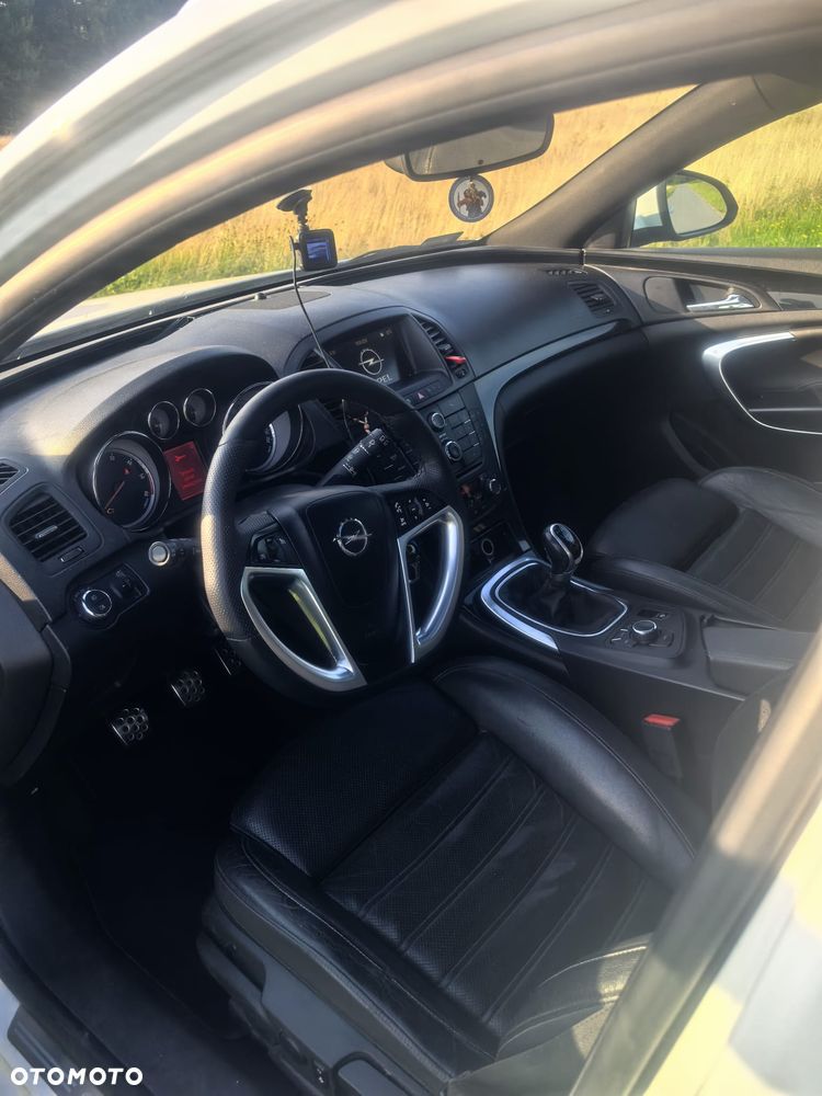 Opel Insignia - 13
