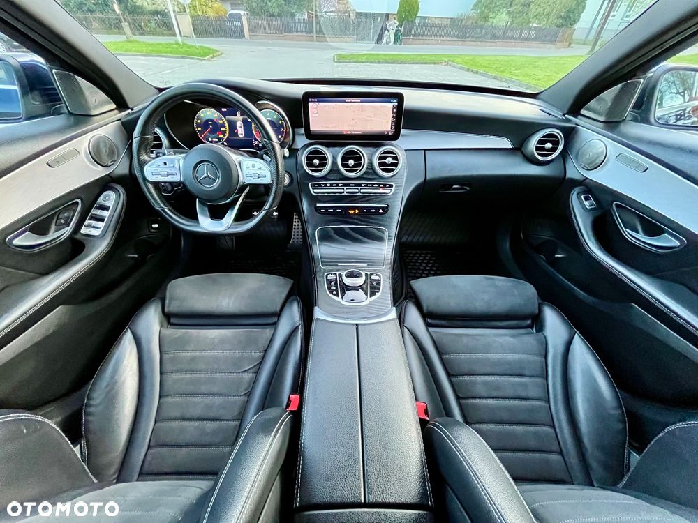 Mercedes-Benz Klasa C 160 9G-TRONIC AMG Line - 14