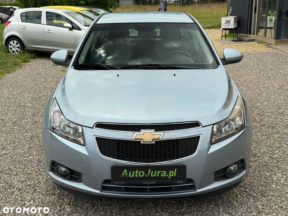Chevrolet Cruze - 3