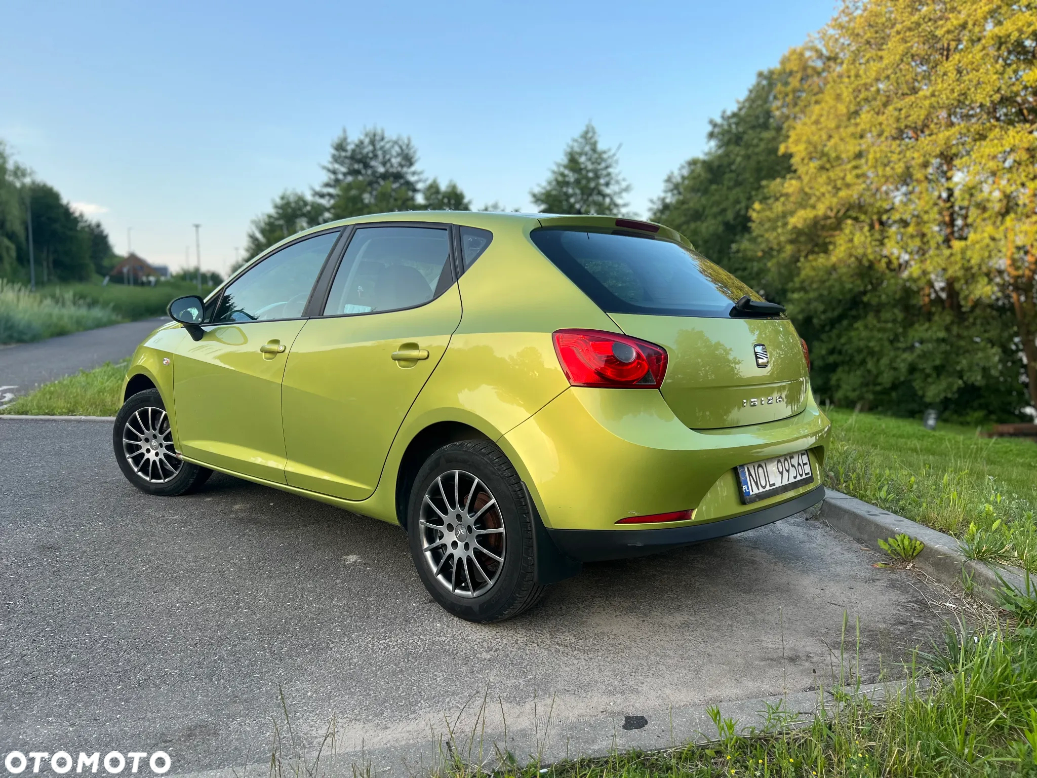Seat Ibiza 1.4 16V Reference - 4
