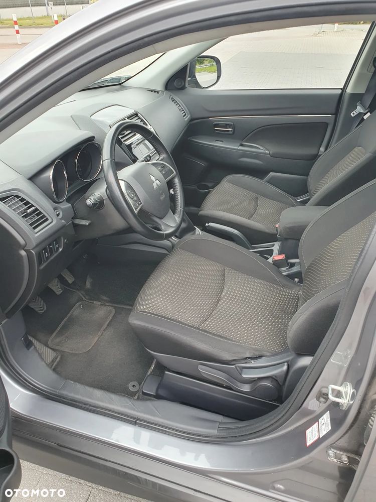 Mitsubishi ASX 1.6 Blue Sky Edition - 12